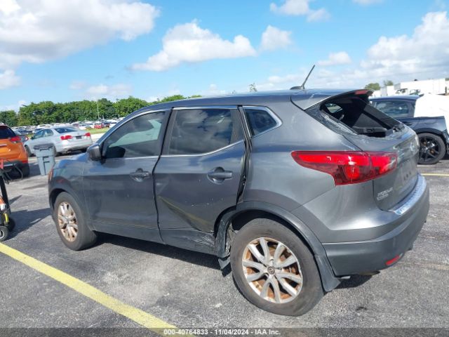 JN1BJ1CPXHW012222 Nissan Rogue Sport S