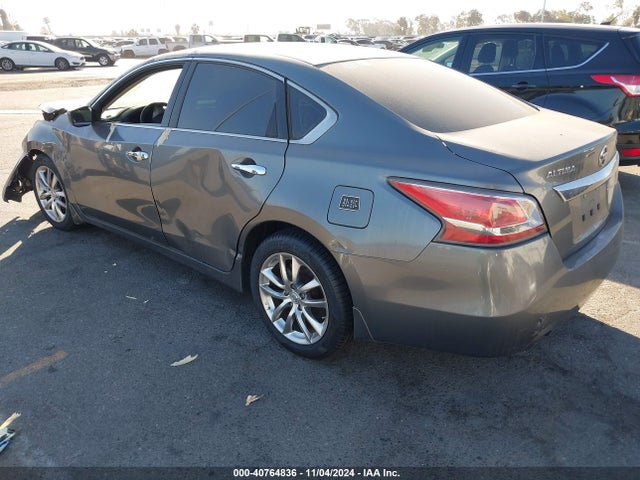 Nissan Altima 2.5 S 2015 1N4AL3AP2FC415584 Image 3