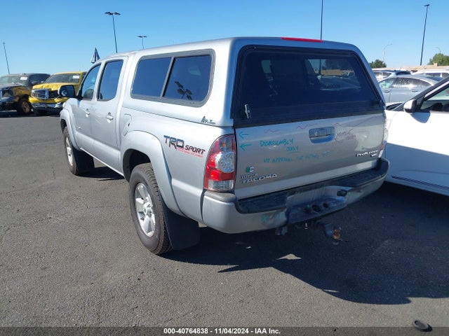 Toyota Tacoma Double Cab Prerunner 2015 3TMJU4GN2FM185515 Image 3