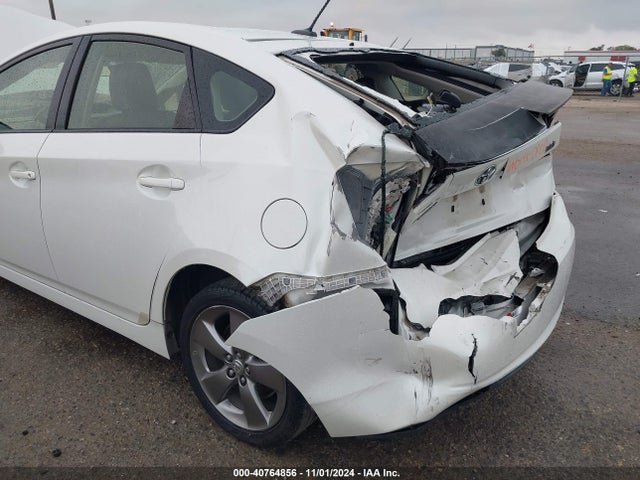 JTDKN3DU9F0395331 Toyota Prius Persona Series Special Edition