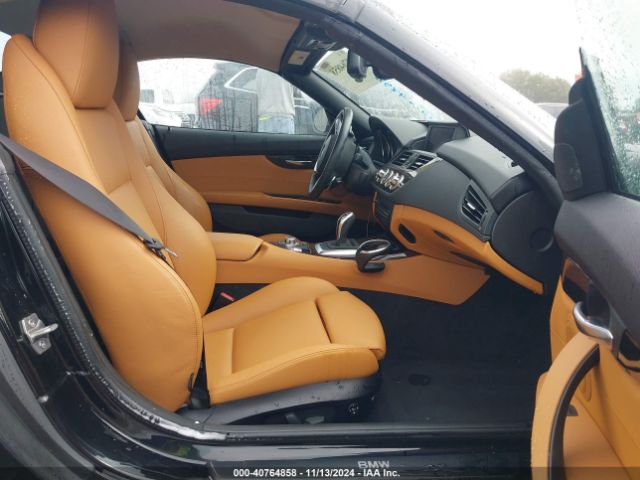 2013 BMW Z4 WBALL5C59DJ103763 Photo 4