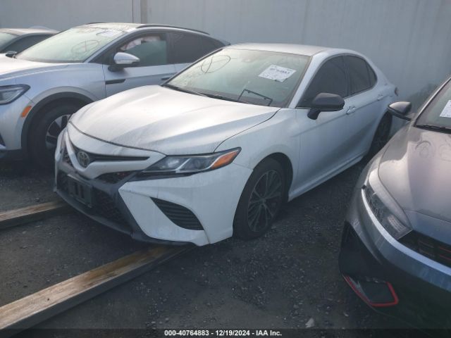4T1B11HK2JU049157 Toyota CAMRY SE