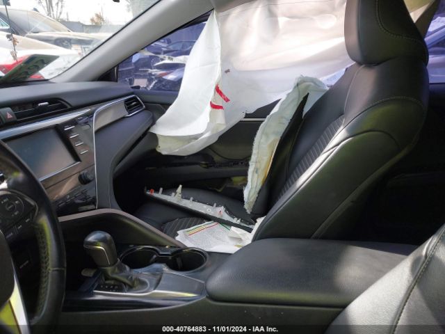 4T1B11HK2JU049157 Toyota CAMRY SE