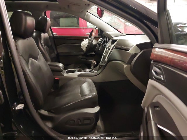 2011 CADILLAC SRX 3GYFNAEY0BS607604 Photo 4
