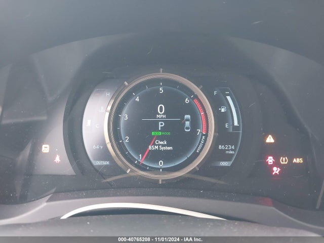 Lexus IS 200T 2016 JTHBA1D24G5031383 Image 7