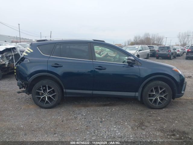 JTMJFREV6JJ733886 Toyota RAV4 SE
