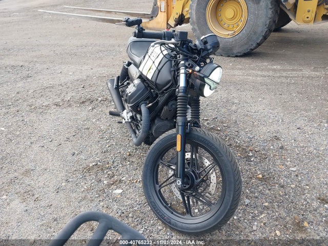 2022 MOTO GUZZI V7 ZGUKZUA07NM000840