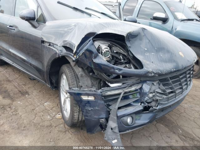 2017 PORSCHE MACAN WP1AA2A59HLB82541 Photo 5
