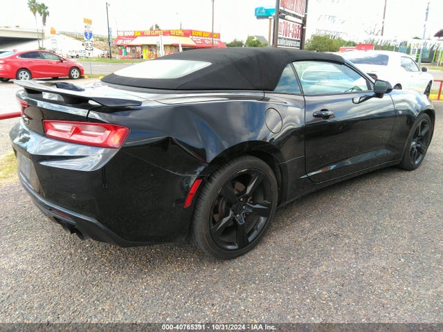 Chevrolet Camaro 2lt 2017 1G1FD3DS9H0102431 Image 4