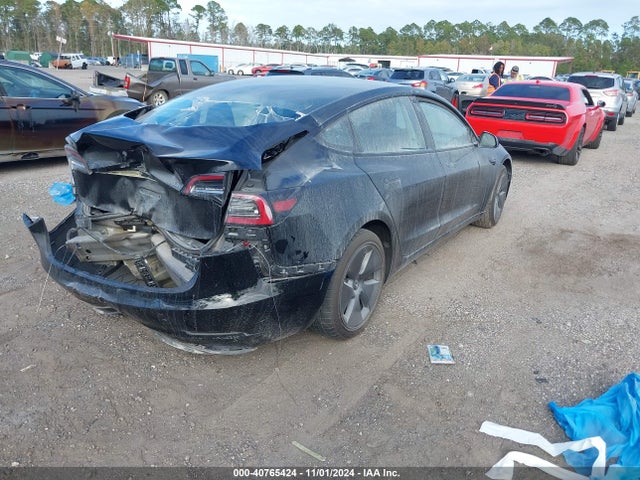 2023 TESLA MODEL 3 5YJ3E1EA3PF453949 Photo 3