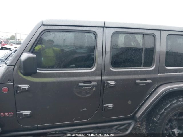 1C4HJXFG5JW176831 Jeep Wrangler Unlimited Rubicon 4x4