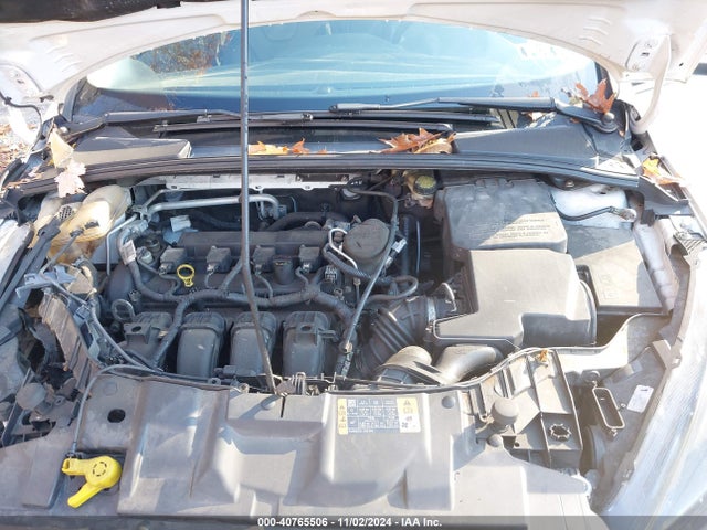 Ford FOCUS SE 2015 1FADP3F20FL253730 Image 10