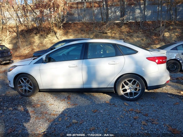 Ford FOCUS SE 2015 1FADP3F20FL253730 Image 14