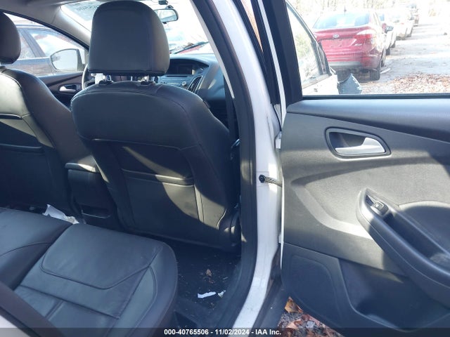 Ford FOCUS SE 2015 1FADP3F20FL253730 Image 8