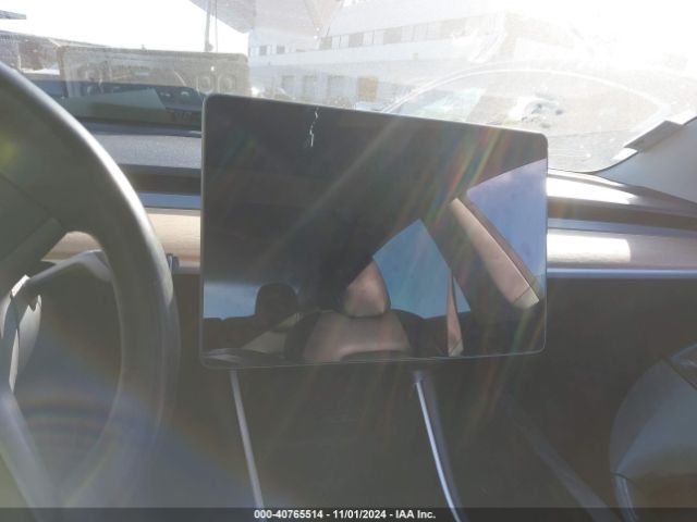 5YJ3E1EA5JF159461 Tesla Model 3 Long Range/mid Range