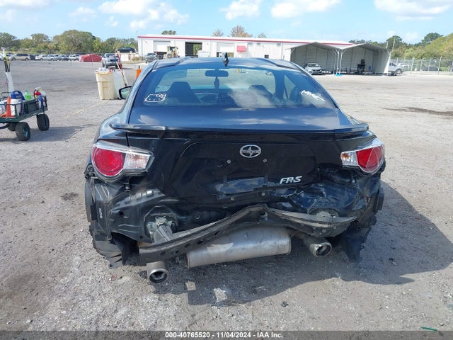 Scion FR-S 2015 JF1ZNAA14F9711068 Image 15
