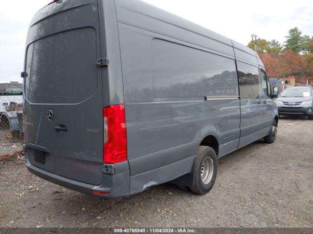W1W5EDHY8NT095717 Mercedes-Benz Sprinter 3500 High Roof V6