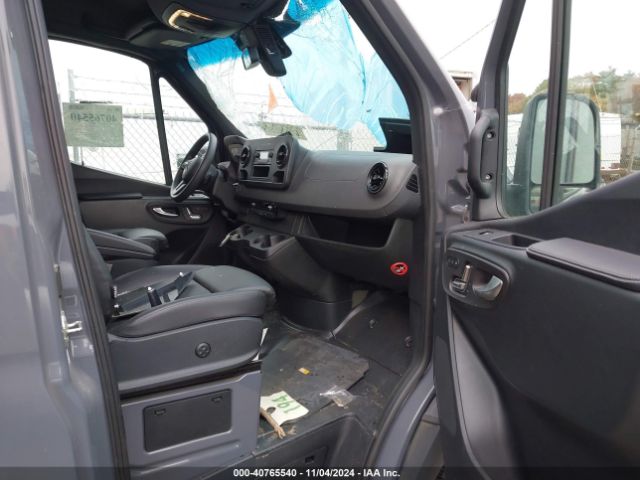 W1W5EDHY8NT095717 Mercedes-Benz Sprinter 3500 High Roof V6