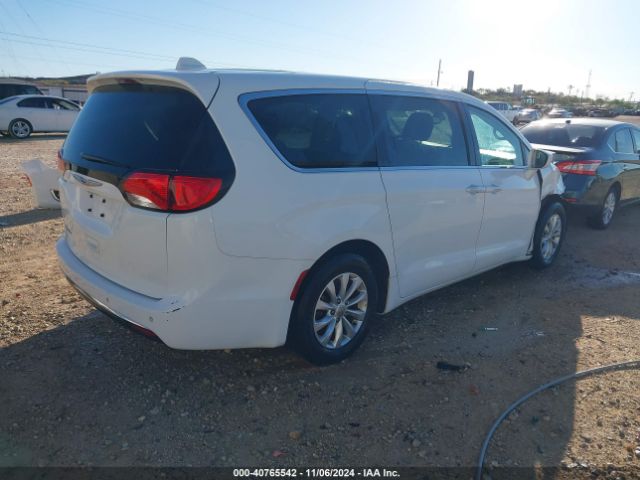 2C4RC1FG9JR280064 Chrysler Pacifica Touring Plus