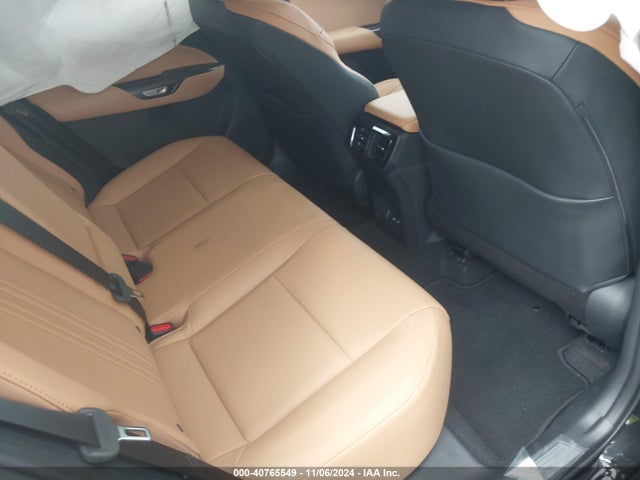 Продаж на аукціоні авто 2025 Lexus Nx 250, vin: 2T2ADCAZ9SC018640, номер лоту: 40765549