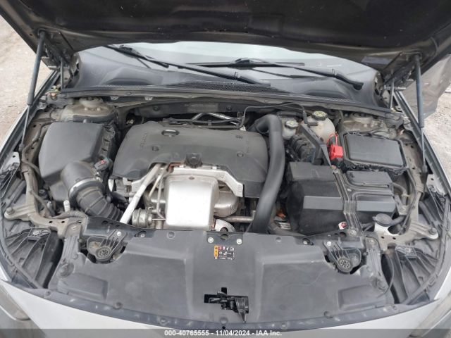 W04GL6SX4J1096093 Buick Regal Sportback Preferred