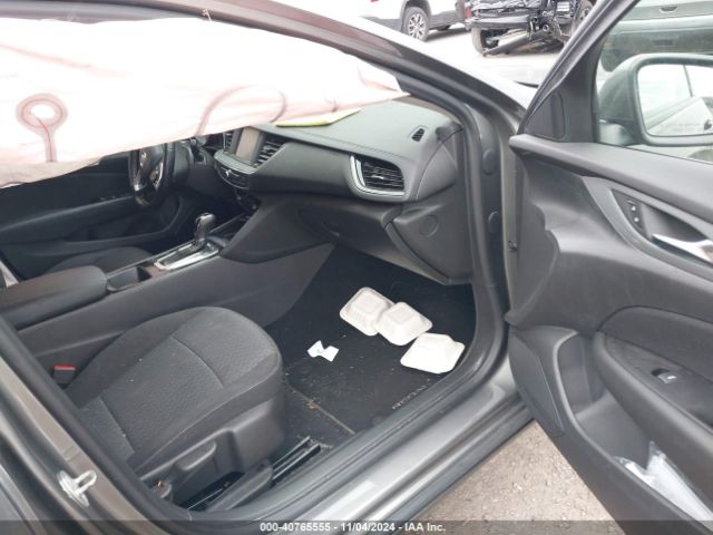 W04GL6SX4J1096093 Buick Regal Sportback Preferred