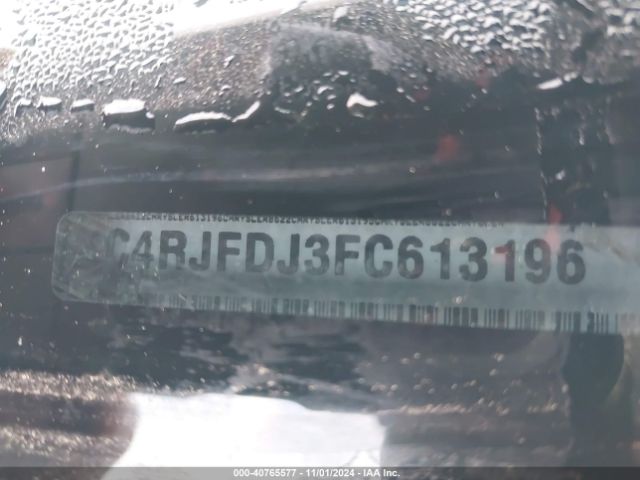 1C4RJFDJ3FC613196 Jeep Grand Cherokee Srt
