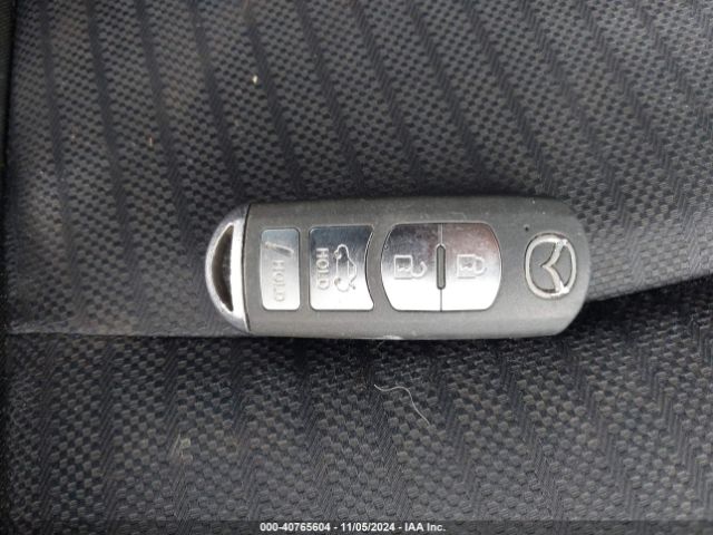 JM1BM1U73E1114022 Mazda Mazda3 I Sport
