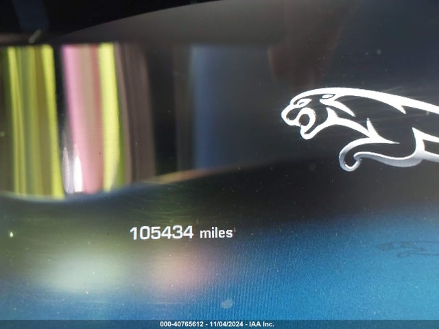 2010 JAGUAR XJ SUPER V8 SAJWA2GE7AMV00298 Photo 6