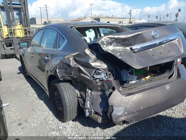 Nissan Altima 2.5 S 2015 1N4AL3APXFN324793 Image 3