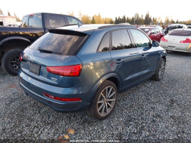 WA1GCCFS2HR007064 Audi Q3 2.0t Premium