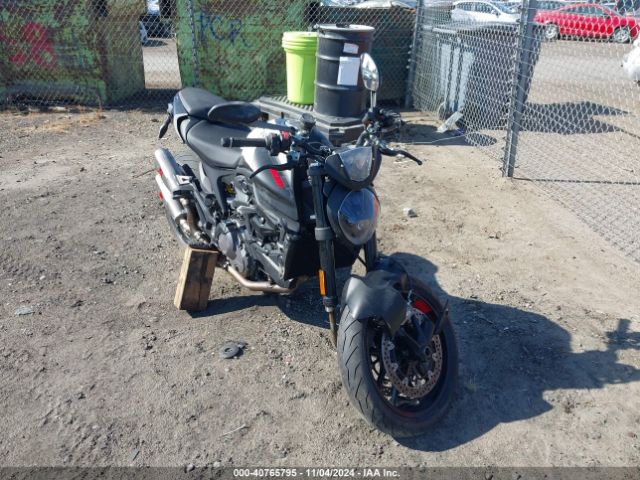 2021 DUCATI MONSTER ZDMMAMDT7MB002627