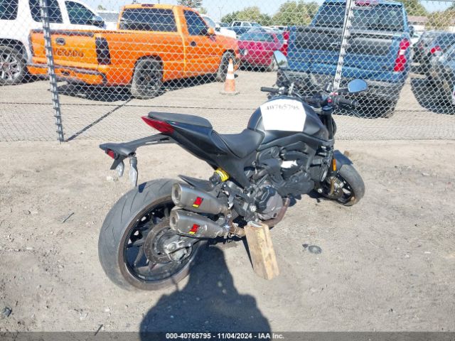 2021 DUCATI MONSTER ZDMMAMDT7MB002627 Photo 3