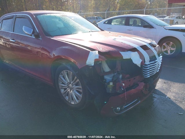 2C3CCAKG4EH235867 Chrysler 300c Awd