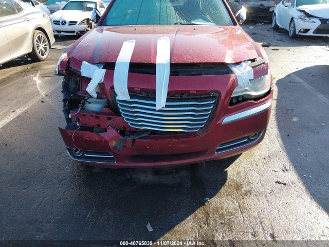 Chrysler 300c Awd 2014 2C3CCAKG4EH235867 Image 19