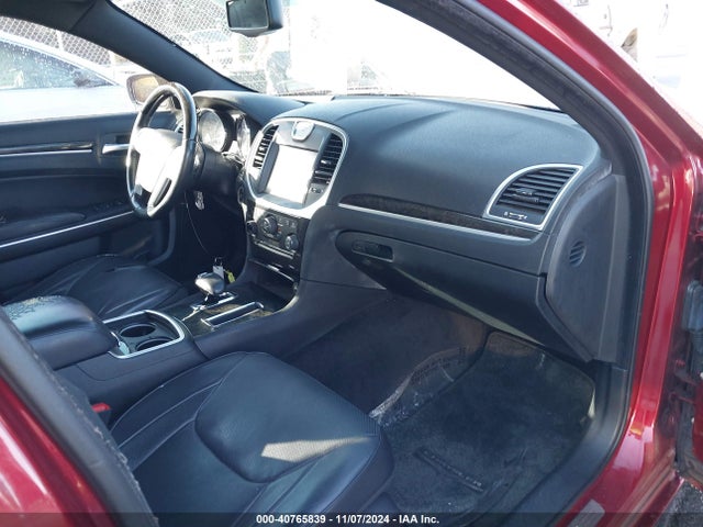 2C3CCAKG4EH235867 Chrysler 300c Awd