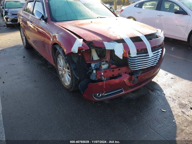 2C3CCAKG4EH235867 Chrysler 300c Awd
