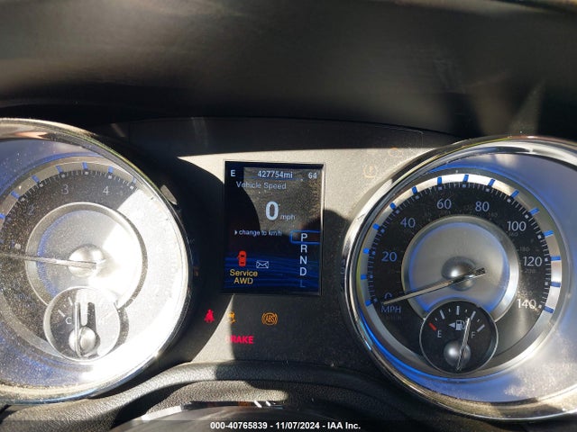 2C3CCAKG4EH235867 Chrysler 300c Awd