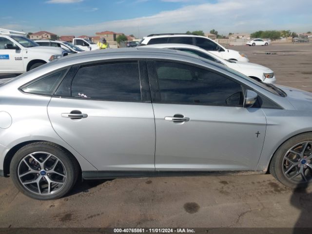 1FADP3H20HL295881 Ford FOCUS SEL