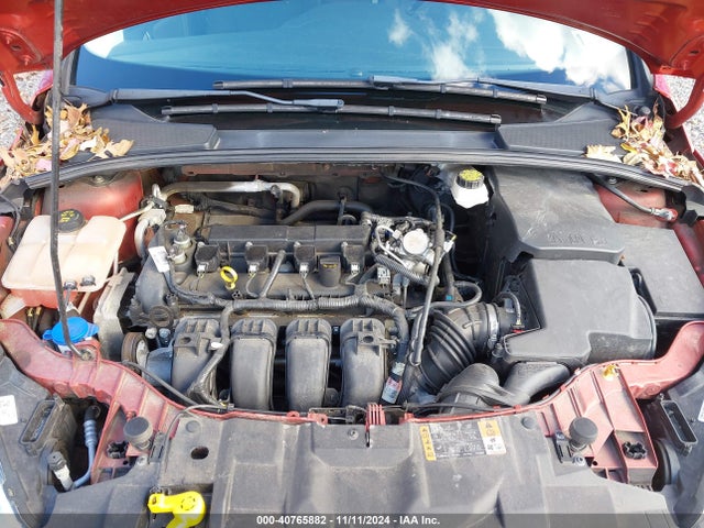 Ford FOCUS SE 2018 1FADP3K2XJL310076 Image 10