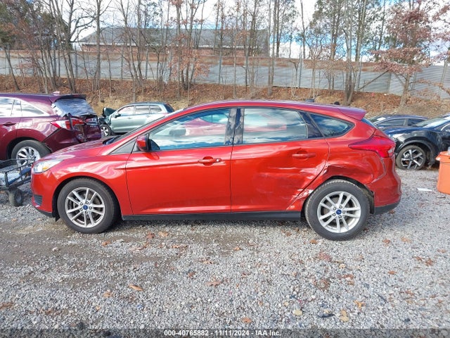 Ford FOCUS SE 2018 1FADP3K2XJL310076 Image 15