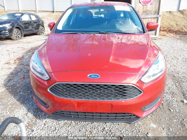 Ford FOCUS SE 2018 1FADP3K2XJL310076 Image 21
