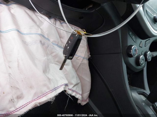 1G1JB5SH9H4151804 Chevrolet Sonic Ls Auto