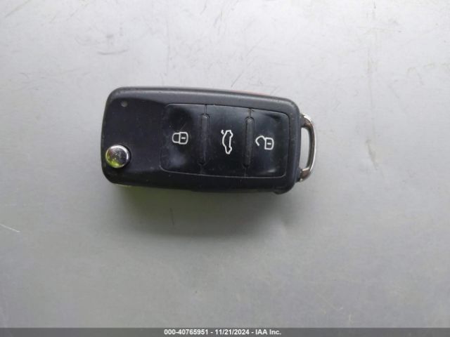 1VWAS7A38FC122514 Volkswagen Passat 1.8t Limited Edition