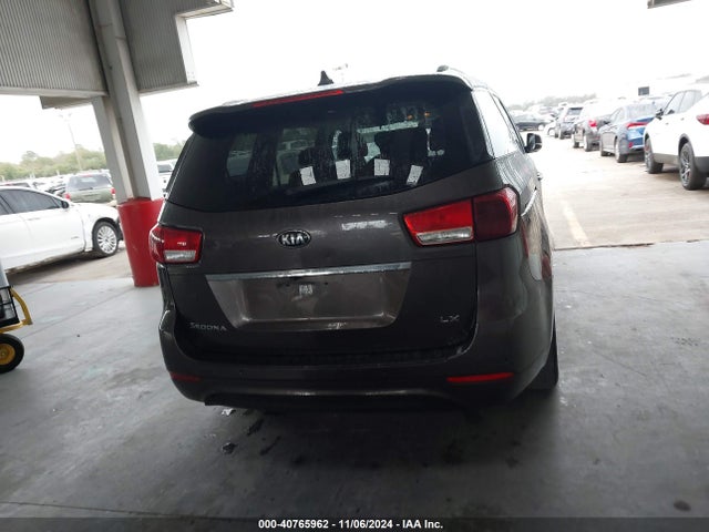 KIA SEDONA LX 2016 KNDMB5C12G6148879 Image 16