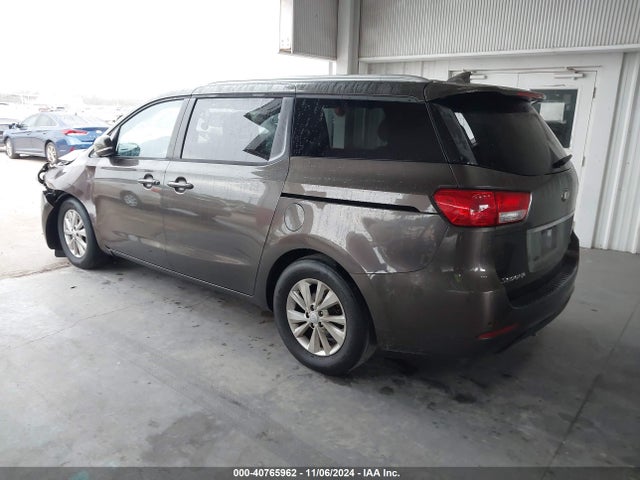 KIA SEDONA LX 2016 KNDMB5C12G6148879 Image 3