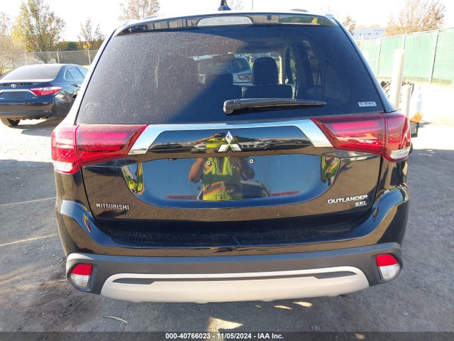 Mitsubishi Outlander Sel 2019 JA4AZ3A3XKZ052068 Image 16