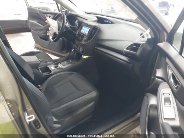 JF2SKACC7RH408512 Subaru Forester Premium