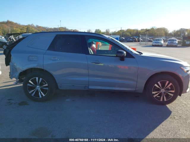 YV4L12RK6R1829167 Volvo Xc60 B5 Core Dark Theme