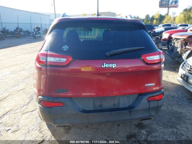 1C4PJLCS0HW507290 Jeep Cherokee Latitude Fwd